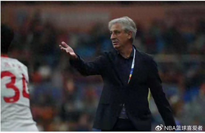 开云体育-中超洋帅新局：一场爆冷，撕开冠军假面？|河南队|塞尔吉奥·拉莫斯|上海海港|上海申花足球俱乐部|穆斯卡特_新浪体育_新浪新闻