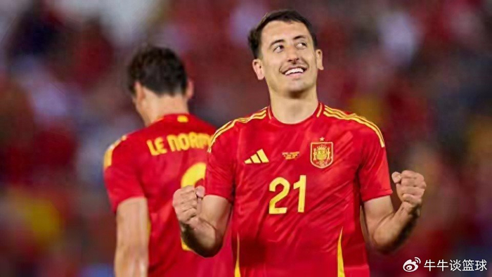 体育投注-西班牙摊牌了！世界杯首发就这阵容？德帅的底气藏不住了|中锋|奥亚萨瓦尔|西蒙·罗尔费斯|德拉富恩特|乌奈-西蒙_新浪体育_新浪新闻